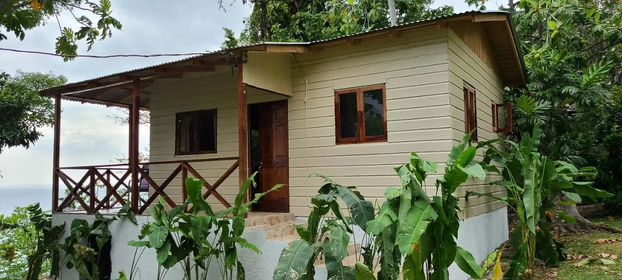 Guest house Wilton House Oceanview Cabin Hotel Mearnsville